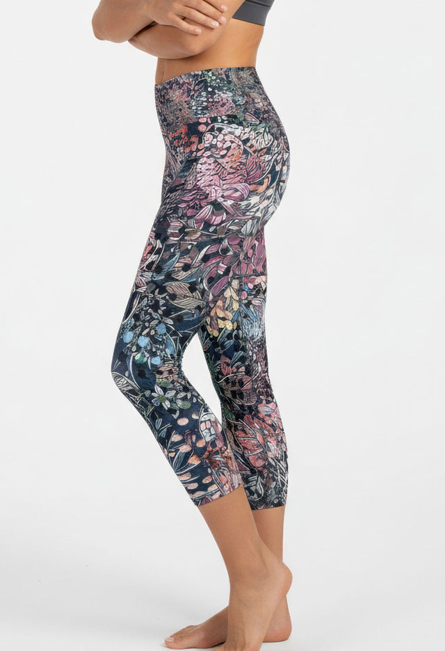 Activate Women's Capri Leggings
