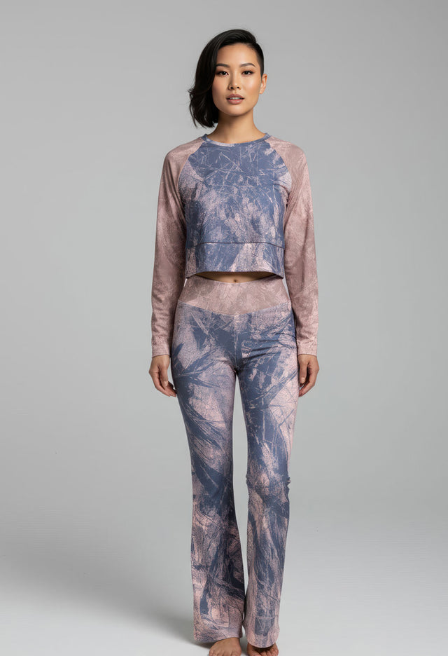 Istela Women’s Recycled Long-Sleeve Crop Top