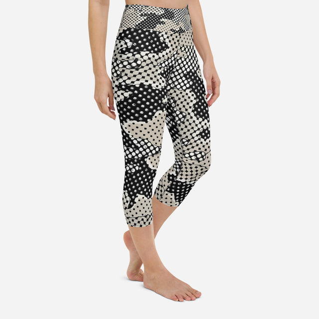 Too Sexy Capri Leggings