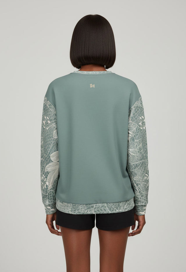 Love Essentials Crew Sweatshirt